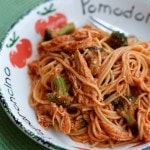Crock Pot Creamy Chicken Spaghetti | AggiesKitchen.com #crockpot #slowcooker #chicken #pasta