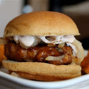 The BEST turkey burgers you'll ever make! Full of flavor, and figure friendly. Recipe via aggieskitchen.com