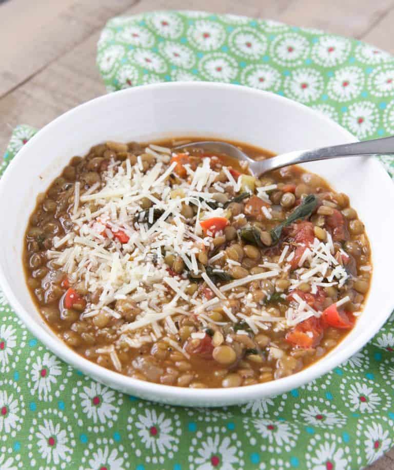 Italian Tomato and Lentil Soup Recipe - healthy vegetarian soup recipe