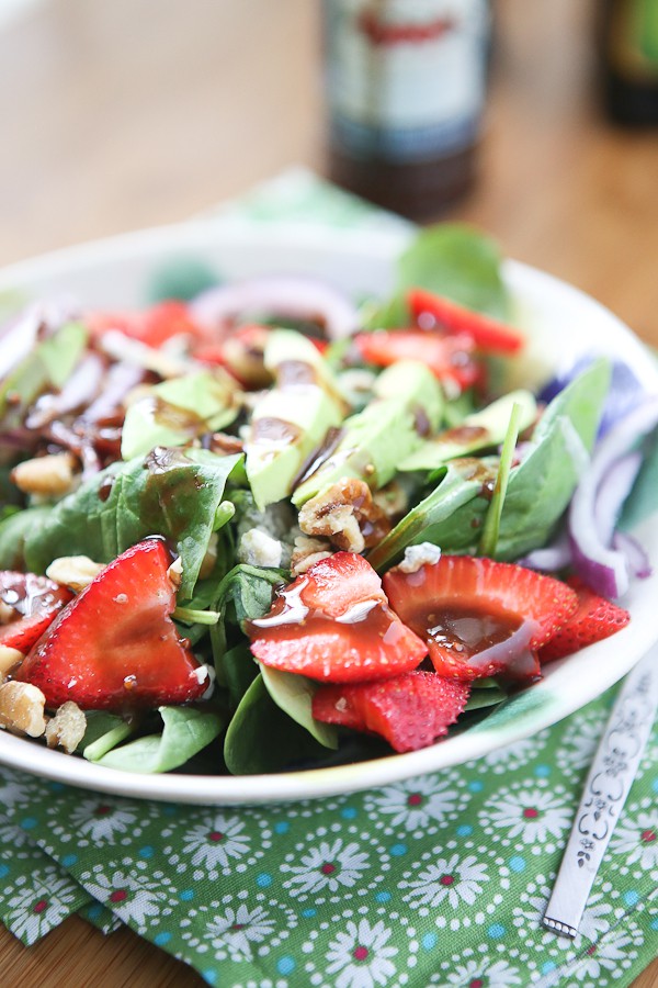 Strawberry Spinach and Walnut Salad with Raspberry Balsamic Vinaigrette