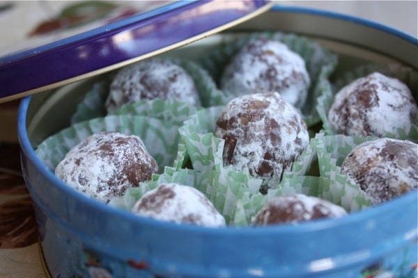 A classic holiday cookie recipe for no-bake spiked bourbon balls from Southern Living to share with friends and family.