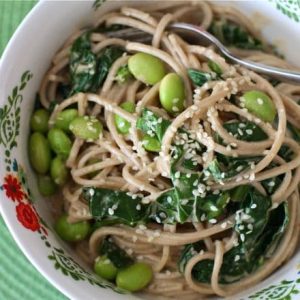 Sesame Noodles with Edamame and Kale