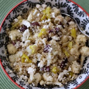 Greek Grilled Cauliflower and Vidalia Onion Quinoa Salad | AggiesKitchen.com #heatlhy #recipe #quinoa #greek #salad #grill