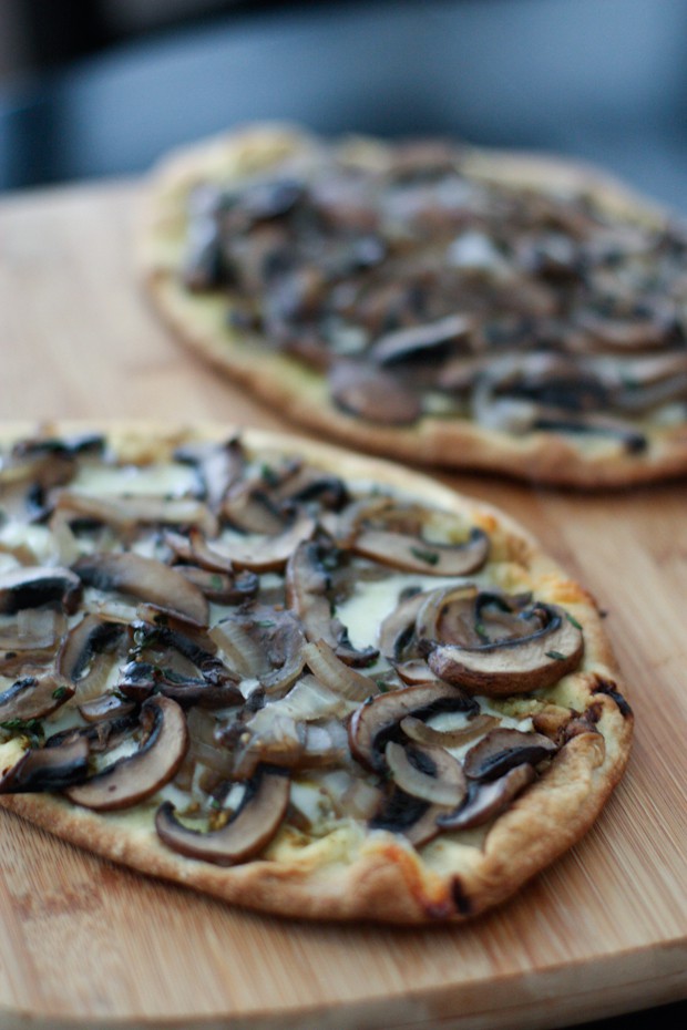 Grilled Portabella Mushroom Pesto Flatbreads | AggiesKitchen.com #grill #mushrooms #vegetarian #pizza #appetizer