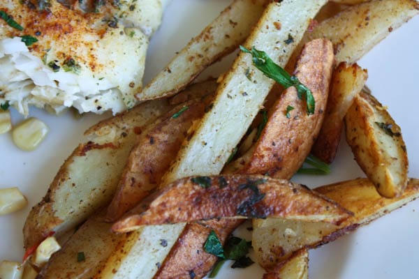 Baked Old Bay Fries | AggiesKitchen.com