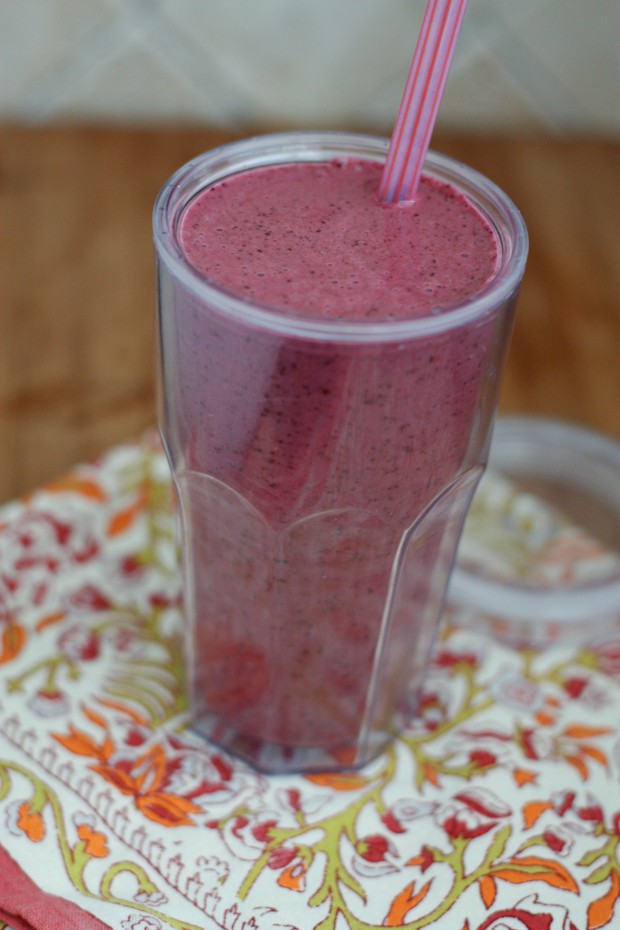 Fruity Kefir Smoothie