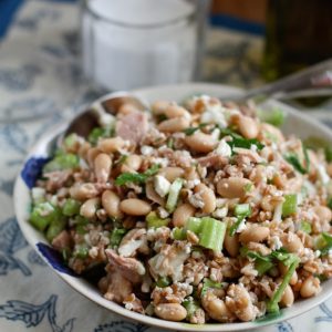 Italian Tuna and White Bean Farro Salad | Aggie's Kitchen