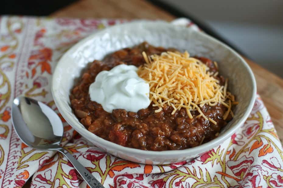 Slow Cooker Lentil and Quinoa Chili