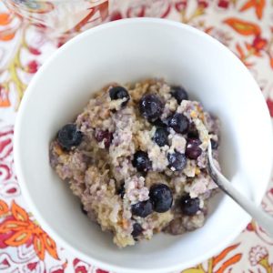 Blueberry, Banana and Peanut Butter Oatmeal | Aggie's Kitchen