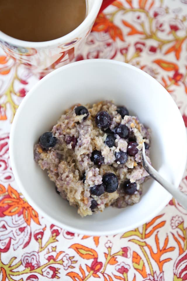 Blueberry, Banana and Peanut Butter Oatmeal | Aggie's Kitchen