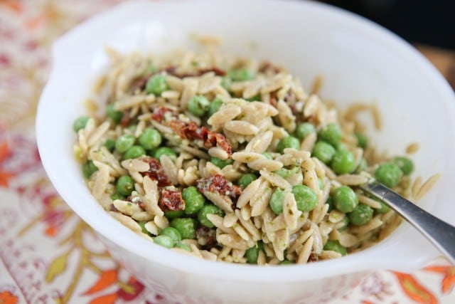 Whole Wheat Orzo with Pesto and Peas