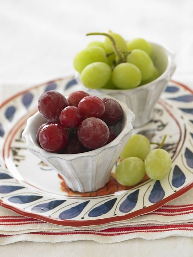8 Ways To Love Grapes - smoothies, salads, snacks and more!