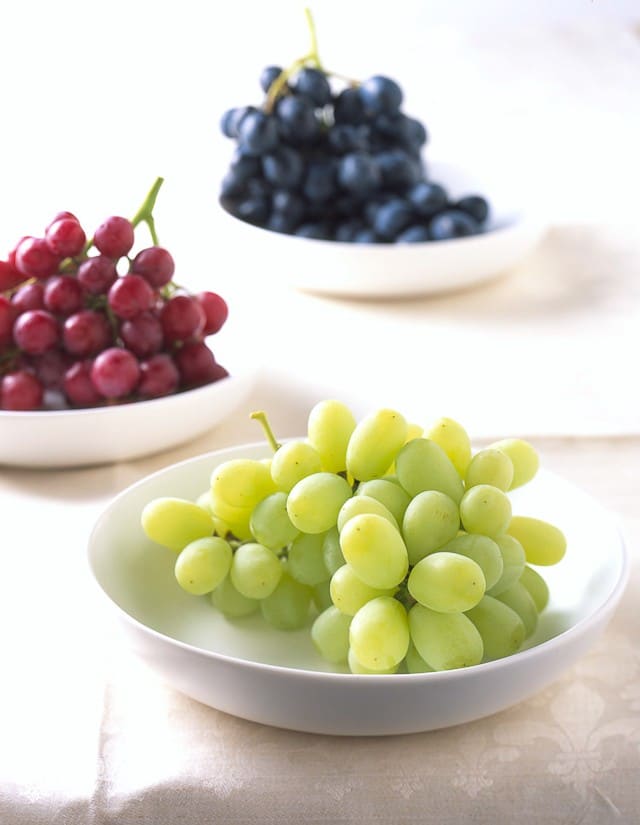 8 Ways To Love Grapes - smoothies, salads, snacks and more!