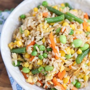 5-Ingredient Vegetable Fried Brown Rice - a quick and healthy side dish for any night of the week.