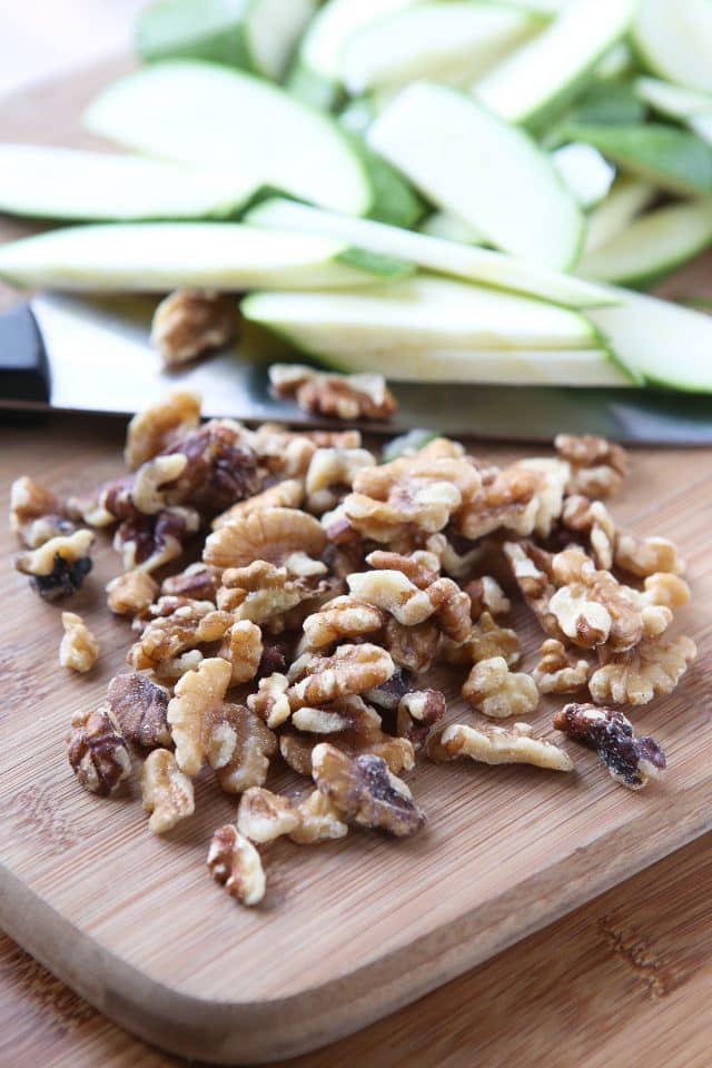 A childhood favorite of mine (with a twist) - Whole Wheat Pasta with Ricotta, Zucchini and Walnuts. Recipe via aggieskitchen.com #FisherUnshelled