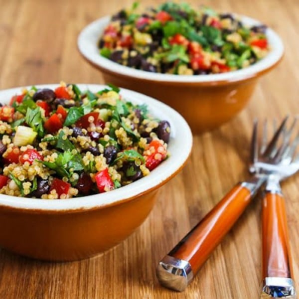 Southwestern Quinoa Salad plus 25 Healthy Quinoa Salads for Summer