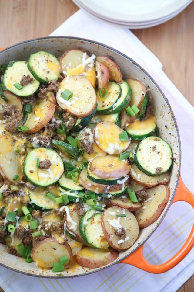 This Cheesy Southwest Beef and Potato Skillet dinner is a lifesaver for weeknights! Recipe via aggieskitchen.com