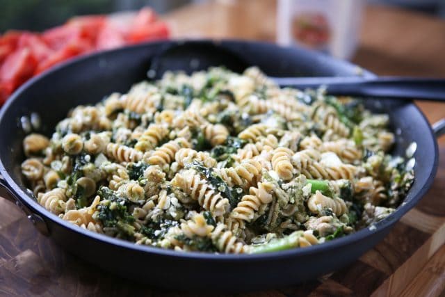 This Pesto Pasta with Turkey and Kale is a super easy weeknight meal that will get your kids eating kale! Hearty and healthy recipe for busy nights. Recipe via aggieskitchen.com